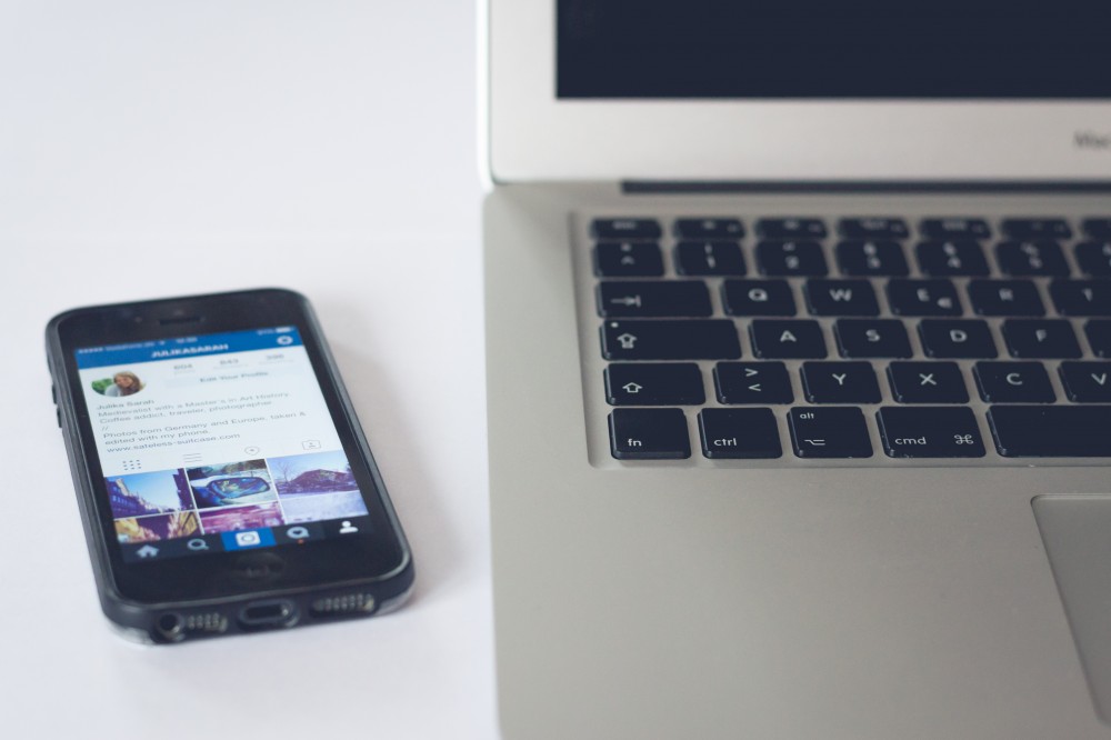 Blogger tech setup: MacBook Air and iPhone 5